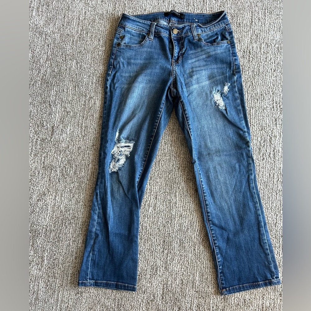 Liverpool Distressed Cropped Jeans